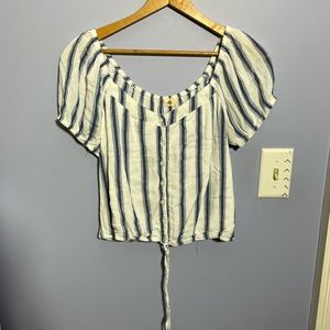 🦋Hollister striped blouse🦋